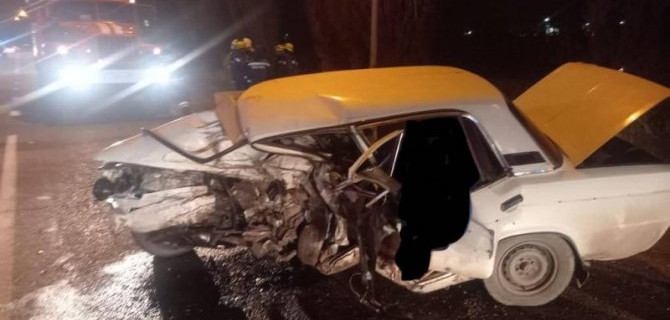 В лобовом столкновении на трассе Краснодар — Ейск погибли два человека