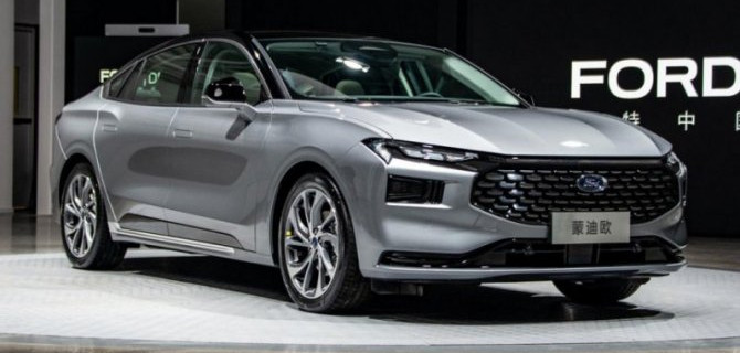 В нашей стране начались продажи седанов Ford Mondeo китайского производства
