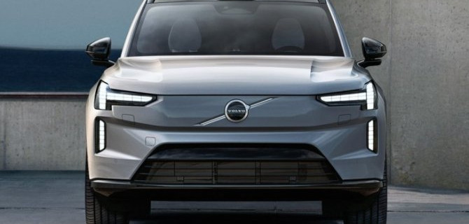 Запатентована российская версия электрокроссовера Volvo EX90