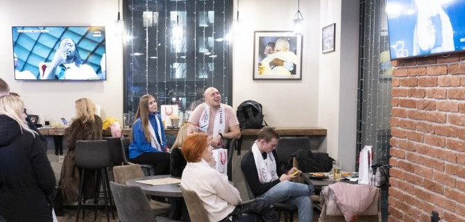 АвтоСпецЦентр CHERY Химки пригласил клиентов на закрытый просмотр матчей Чемпионата мира 2022 