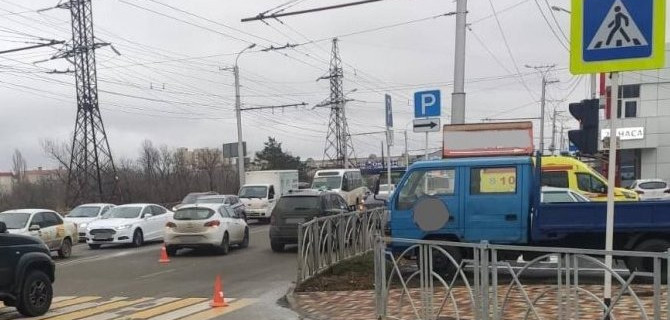 В Ставрополе иномарка сбила школьницу