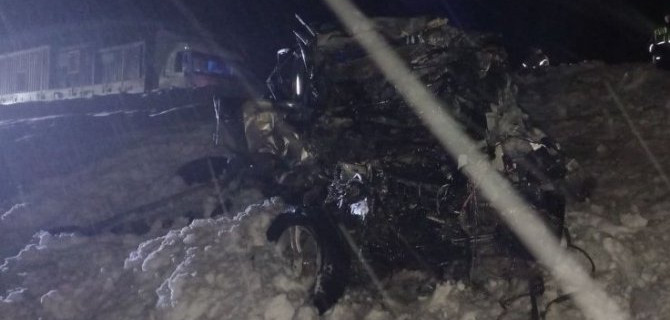 «Киа» улетела в кювет и загорелась после ДТП с фурой на трассе Тюмень — Ханты-Мансийск, водитель погиб