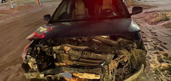 В ДТП на бульваре Архитекторов в Омске пострадали женщина и ребенок