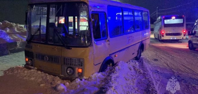 ДТП с двумя автобусами - школьным и маршрутным - произошло в Башкириии