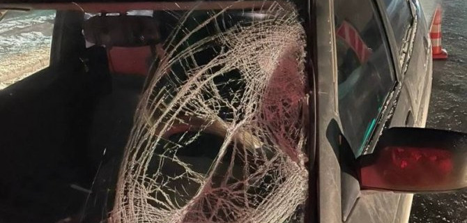 ВАЗ сбил подростка на пешеходном переходе в Омске