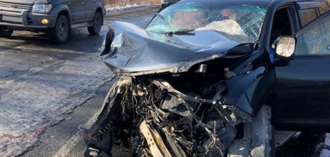 В столкновения двух иномарок в Приморье пострадали 7 человек, из них 3 — дети