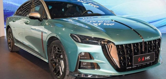 В нашей стране запатентован лифтбек Hongqi H6