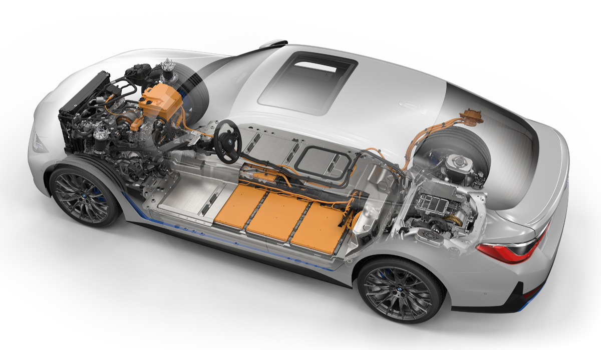 В нашу страну завезли «заряженные» электромобили BMW бмв 4