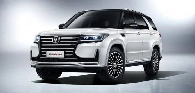 Начались российские продажи флагманского кроссовера от Changan