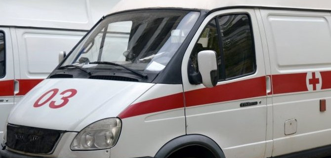 В Урюпинске столкнулись две иномарки, пострадали 4 человека, в том числе девочка-подросток