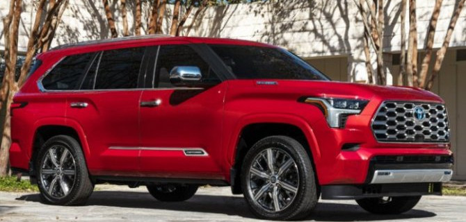 На авторынке нашей страны появились огромные внедорожники Toyota Sequoia