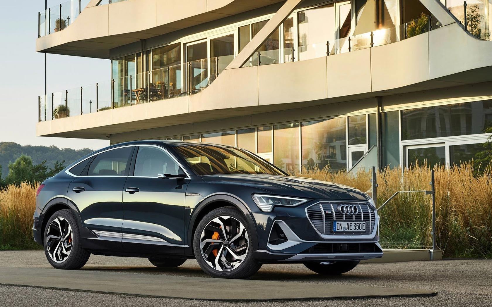 В прошлом году в нашей стране серьёзно выросли продажи электромобилей список 3