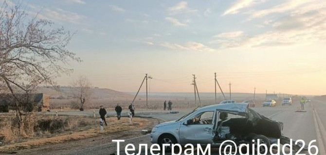 Пассажирка «Лады», пострадавшая в ДТП с КамАЗом на Ставрополье, скончалась в больнице