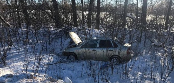 В Башкирии «Калина» опрокинулась, съехав в кювет, пострадали две пассажирки