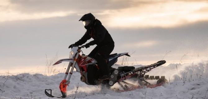 Сноубайк от АВТОДОМА и КТМ УФА: зима – не повод закрывать мотосезон