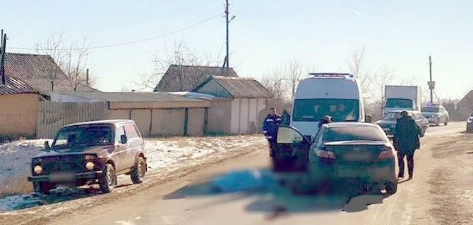 В Волгоградской области «Тойота» столкнулась с «ГАЗелью», один человек погиб
