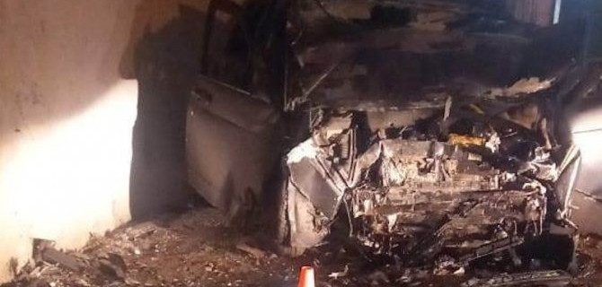 В Воронеже автомобиль въехал в стену, водитель погиб