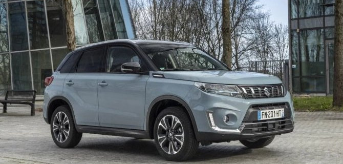 В России начали продаваться кроссоверы Suzuki Vitara в гибридной модификации
