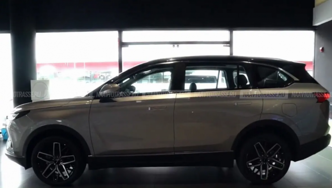 Весной состоится презентация отечественного электромобиля «Атом» атом 3