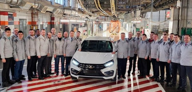 «АвтоВАЗ» может начать серийный выпуск и продажу Lada Vesta NG уже нынешней весной