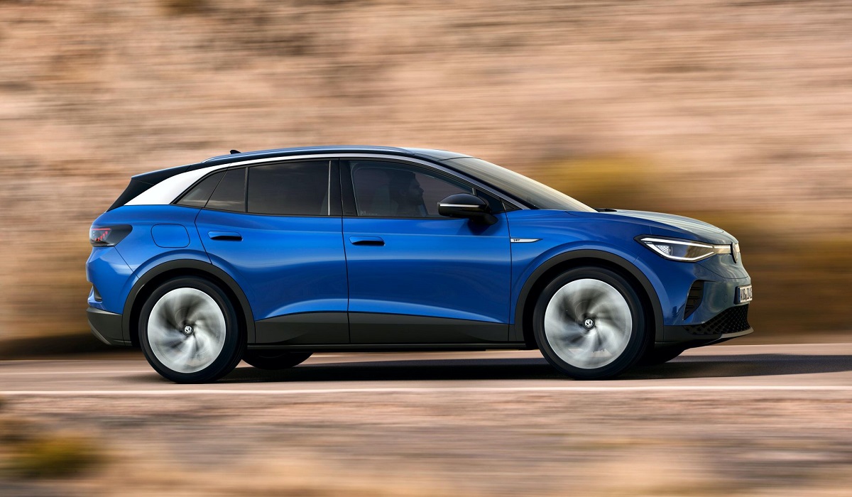 В нашей стране начались продажи электрокроссоверов Volkswagen ID.4 фолькс 3