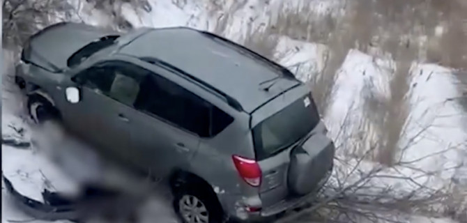 В Волгоградской области «Тойота» съехала в оросительный канал, водитель погиб