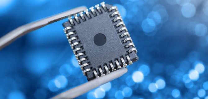 Российский автопром может получить микрочипы отечественного производства