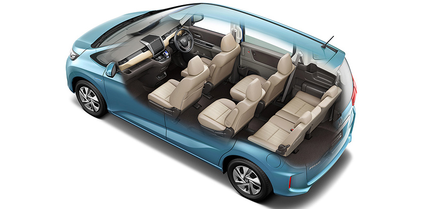 В нашей стране появились недорогие минивэны Honda Freed фрид 4