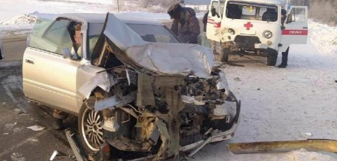 В Иркутской области в ДТП с участием машины скорой помощи пострадали три человека