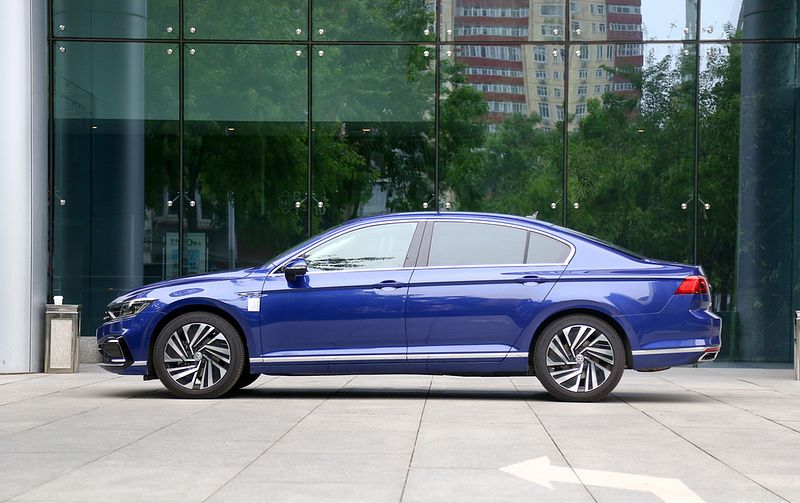 На «сером» авторынке появилась очередная новинка от Volkswagen фолькс 3