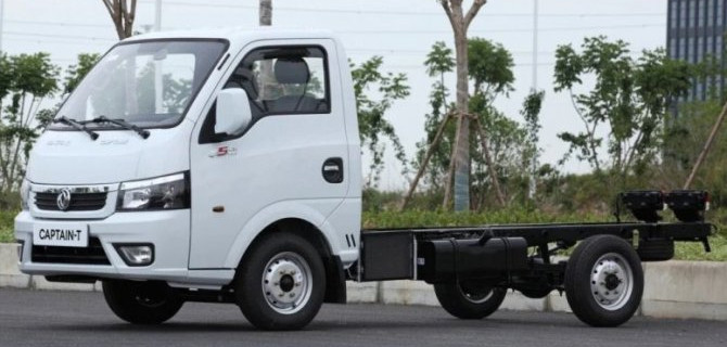 В России появился китайский конкурент для «ГАЗелей» и УАЗов