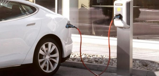 В России серьёзно увеличилось число электрозарядных станций