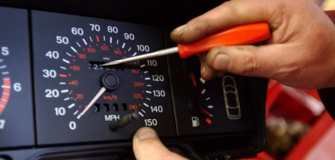 В России предложено налагать крупные штрафы за «скручивание» пробега подержанных автомобилей