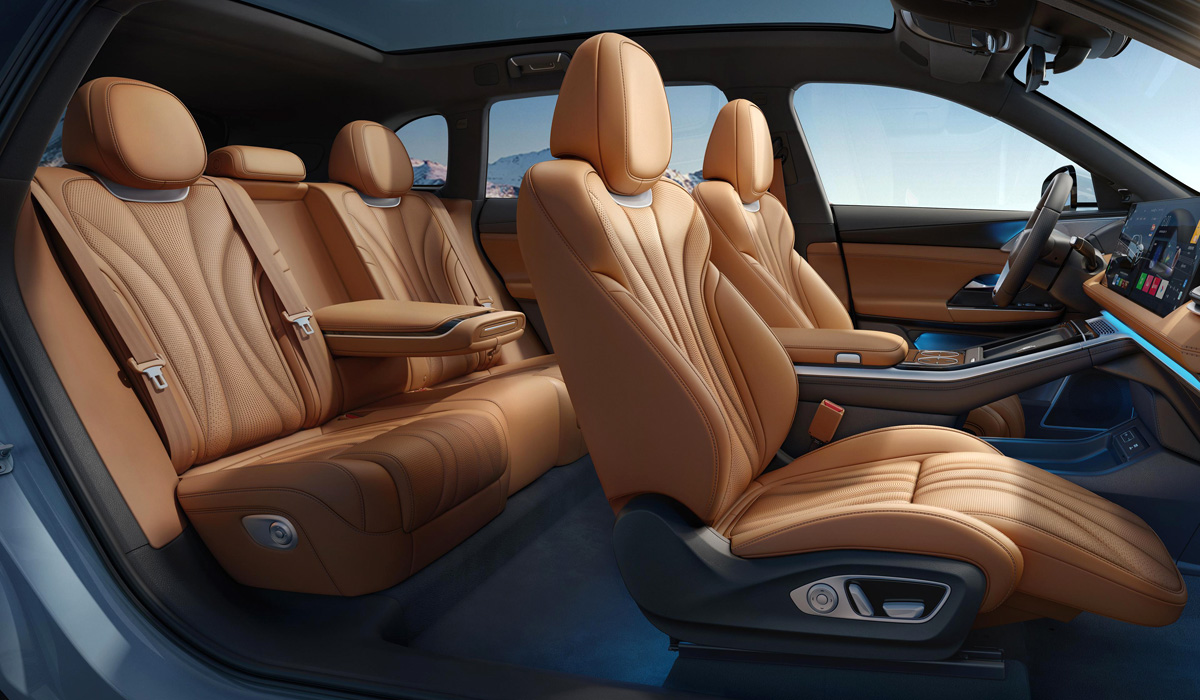 Начались российские продажи премиальных электрокроссоверов Xpeng G9 хпенг 6