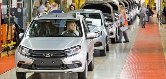 Российский автопром не может выйти из пике