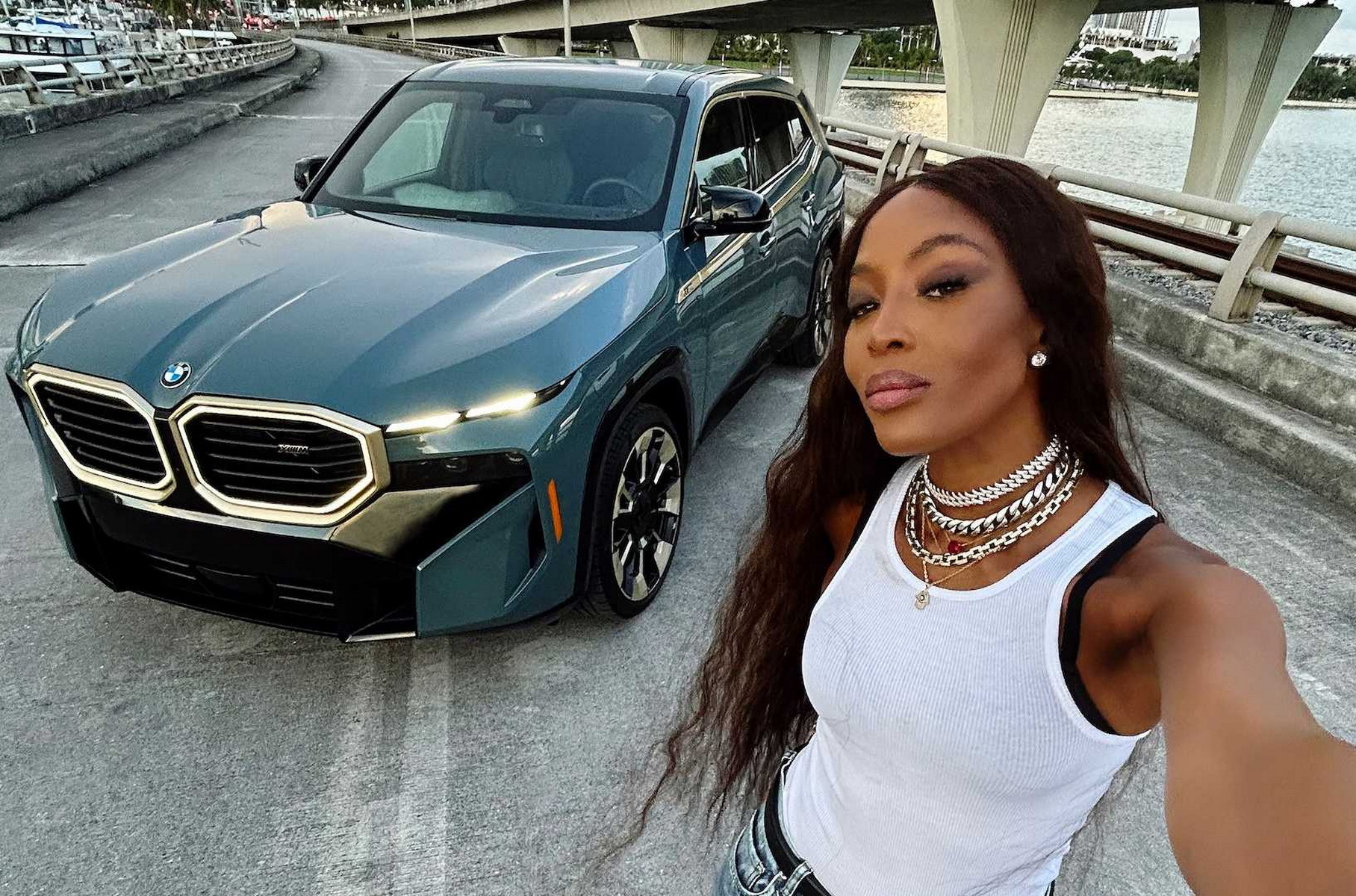 Высокотехнологичный кроссовер BMW XM получит «звёздную» модификацию наоми 2