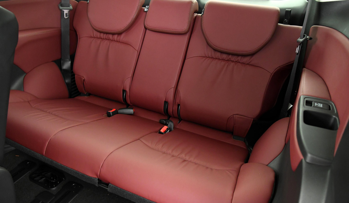 В России впервые появились премиальные минивэны Honda Elysion хонда 4