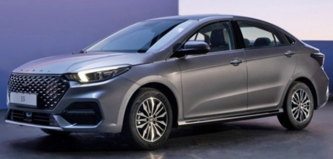 Состоялась российская премьера седана Omoda S5