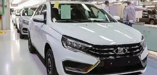 «АвтоВАЗ» прояснил ситуацию с началом продаж Lada Vesta NG