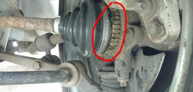 «АвтоВАЗ» может вернуть ABS в машины семейства Lada Granta уже в мае