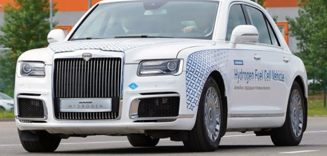 В нынешнем году состоится премьера водородной модификации седана Aurus Senat