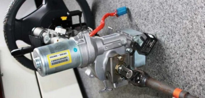 На территории «АвтоВАЗа» опять скопилось множество некомплектных «Грант»