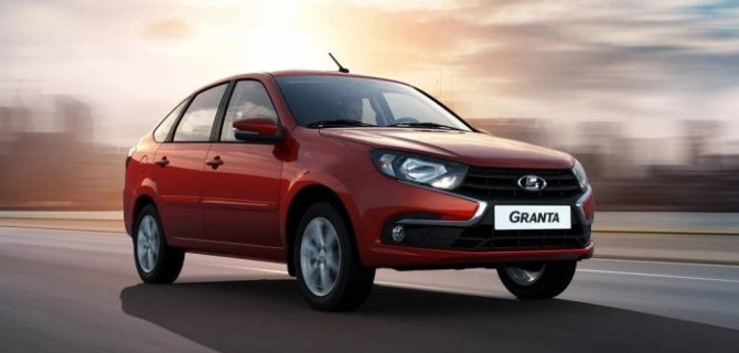 Lada Granta установила рекорд по продажам в сегменте новых автомобилей