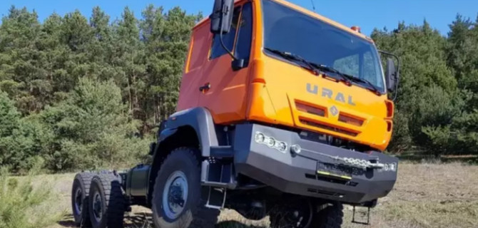 УралАЗ разрабатывает новый бескапотный грузовик