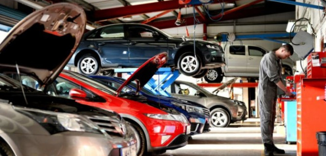 В нашей стране продолжает дорожать ремонт автомобилей