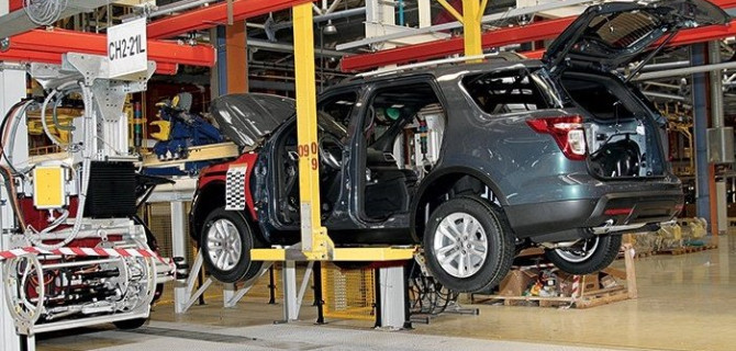 В нашей стране вновь появились кроссоверы Ford Explorer