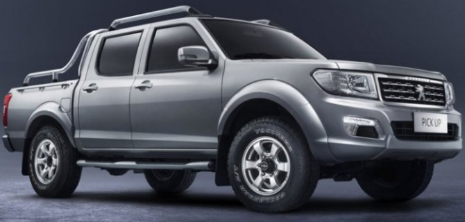 В России впервые появились пикапы Peugeot Pick-Up
