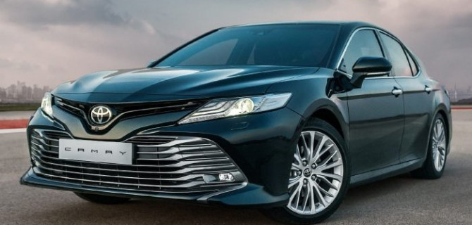 Снижены рублёвые цены на две модели Toyota