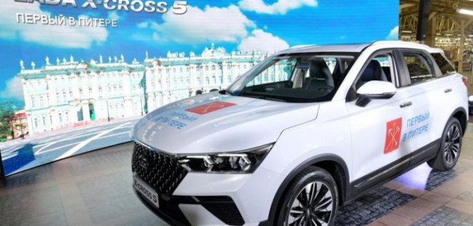 Уровень локализации производства Lada X-Cross 5 в России будет увеличен