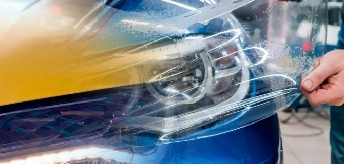 Почему в России штрафуют за наклеенную на фары автомобиля плёнку